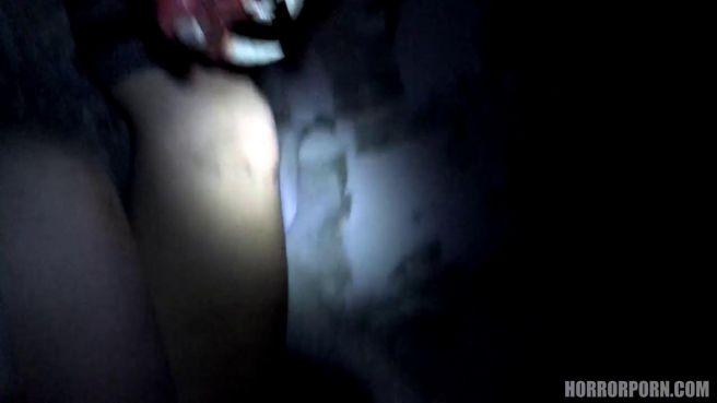 Вызвала монстра и получила в жопу после спиритического сеанса